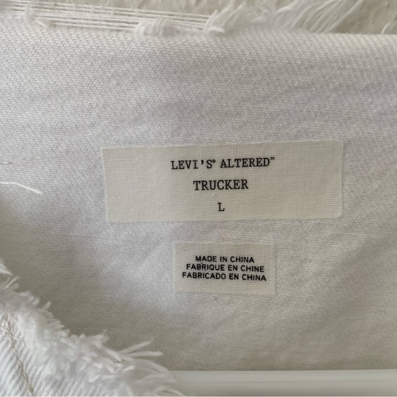 Levis white altared trucker jean jacket L - Picture 3 of 4